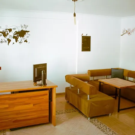 Auberge de jeunesse Albania *