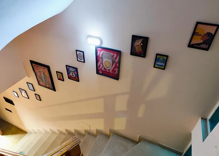 Хостел Albania